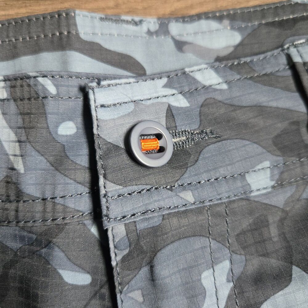 AFTCO Fishing Shorts Men's 32 Blue Camo Ripstop Utility Cargo Outdoor Shorts - Picture 7 of 15